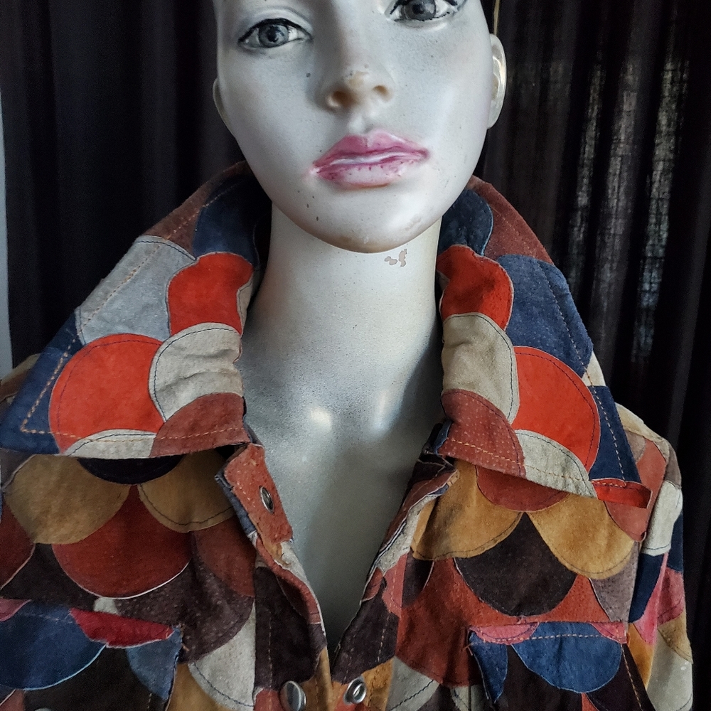 1970's suede patch jacket lined size 13/14